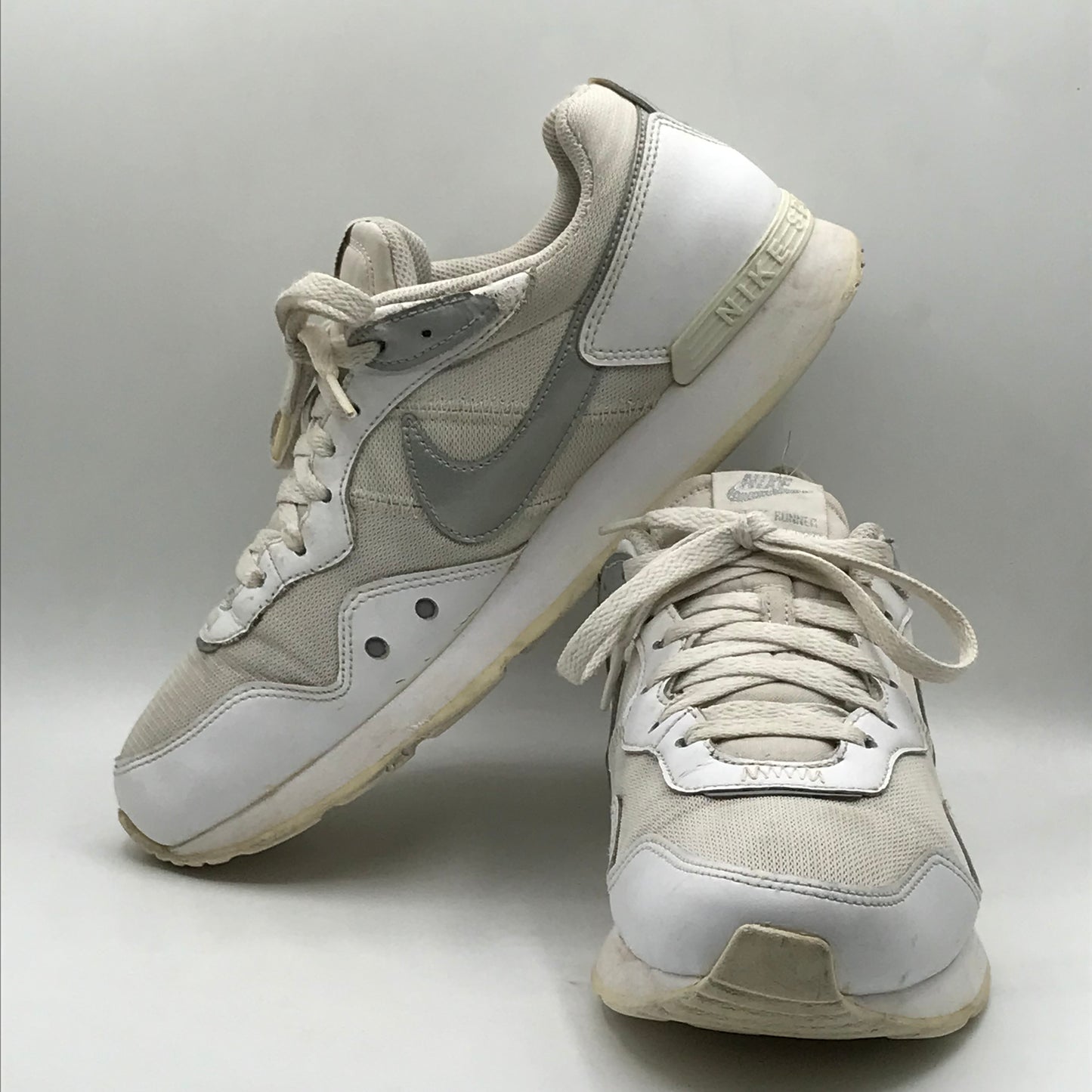 EUR SIZE 42 | Nike Air Force 1