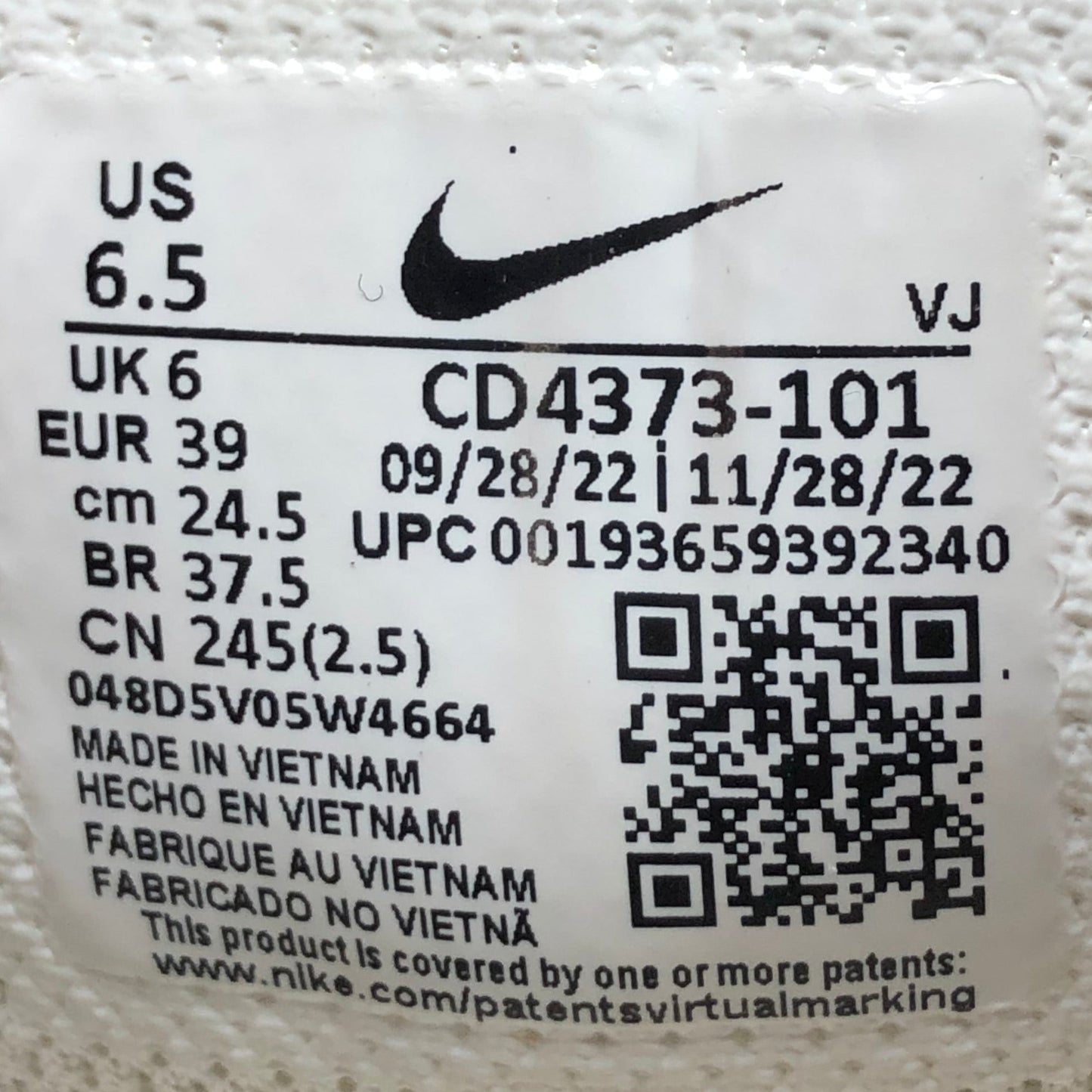 EUR SIZE 39 | NIKE REACT VISION