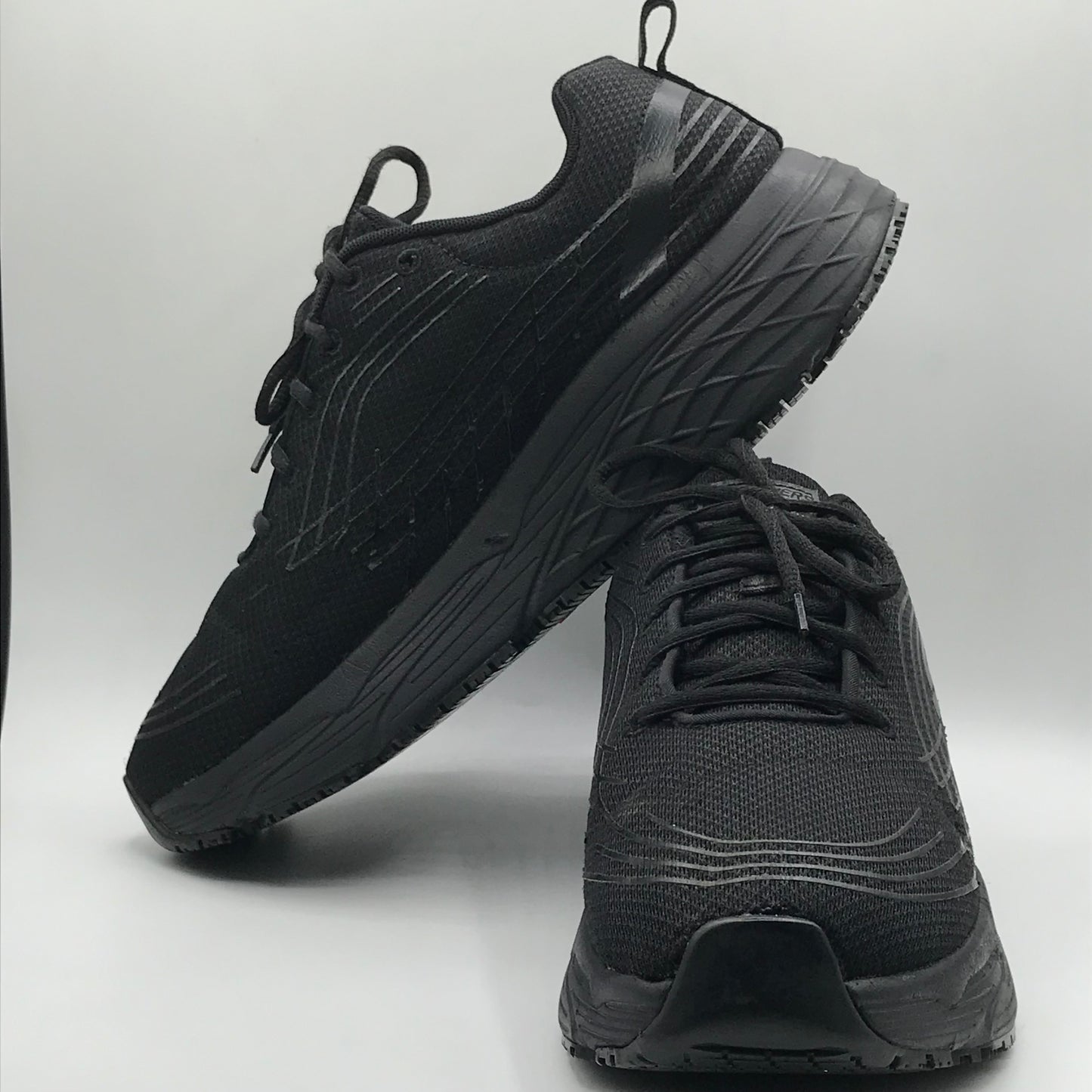 EUR SIZE 41 | UA CHARGED ROGUE 5