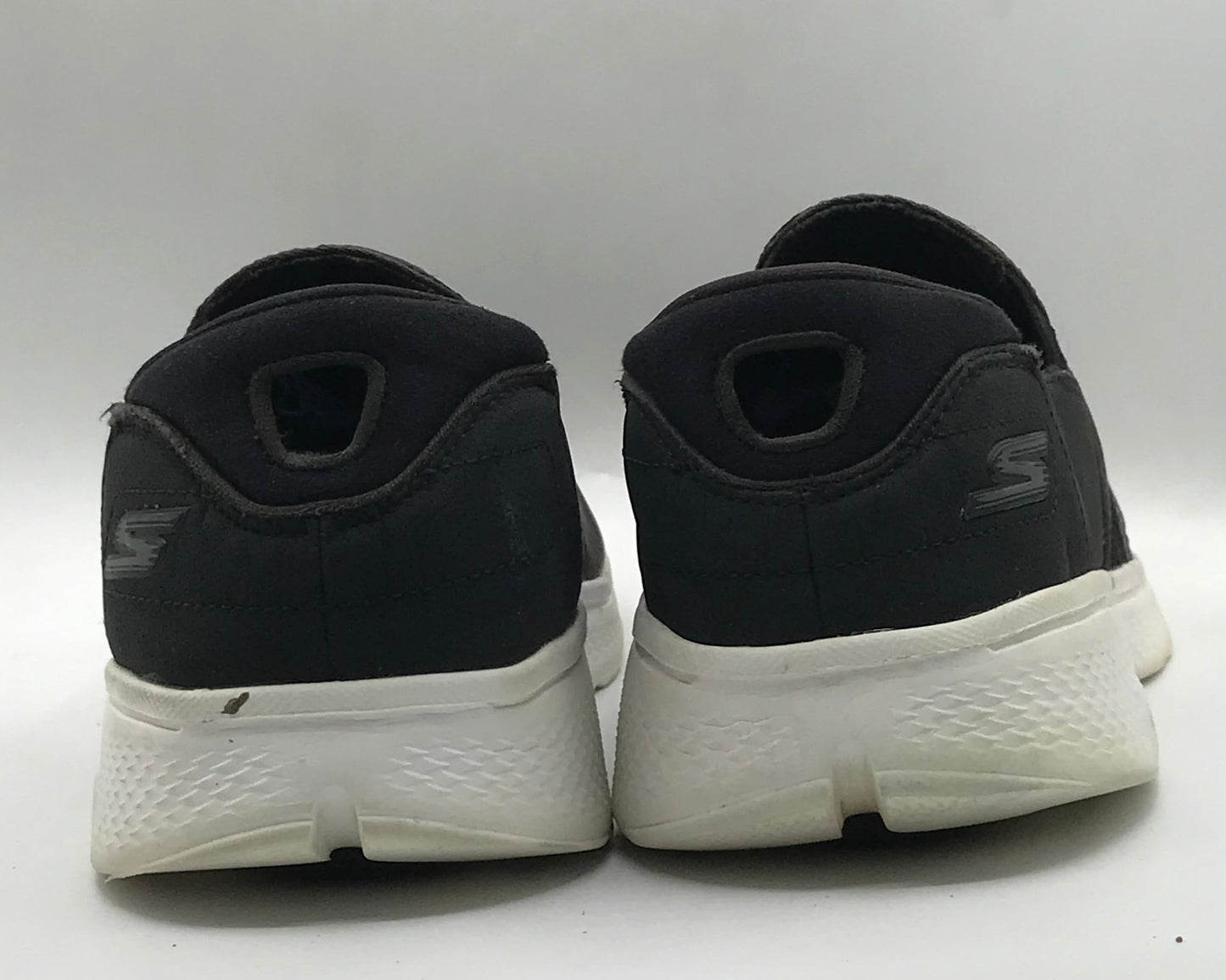 EUR SIZE 42.5 | Skechers GO WALK Evolution Ultra