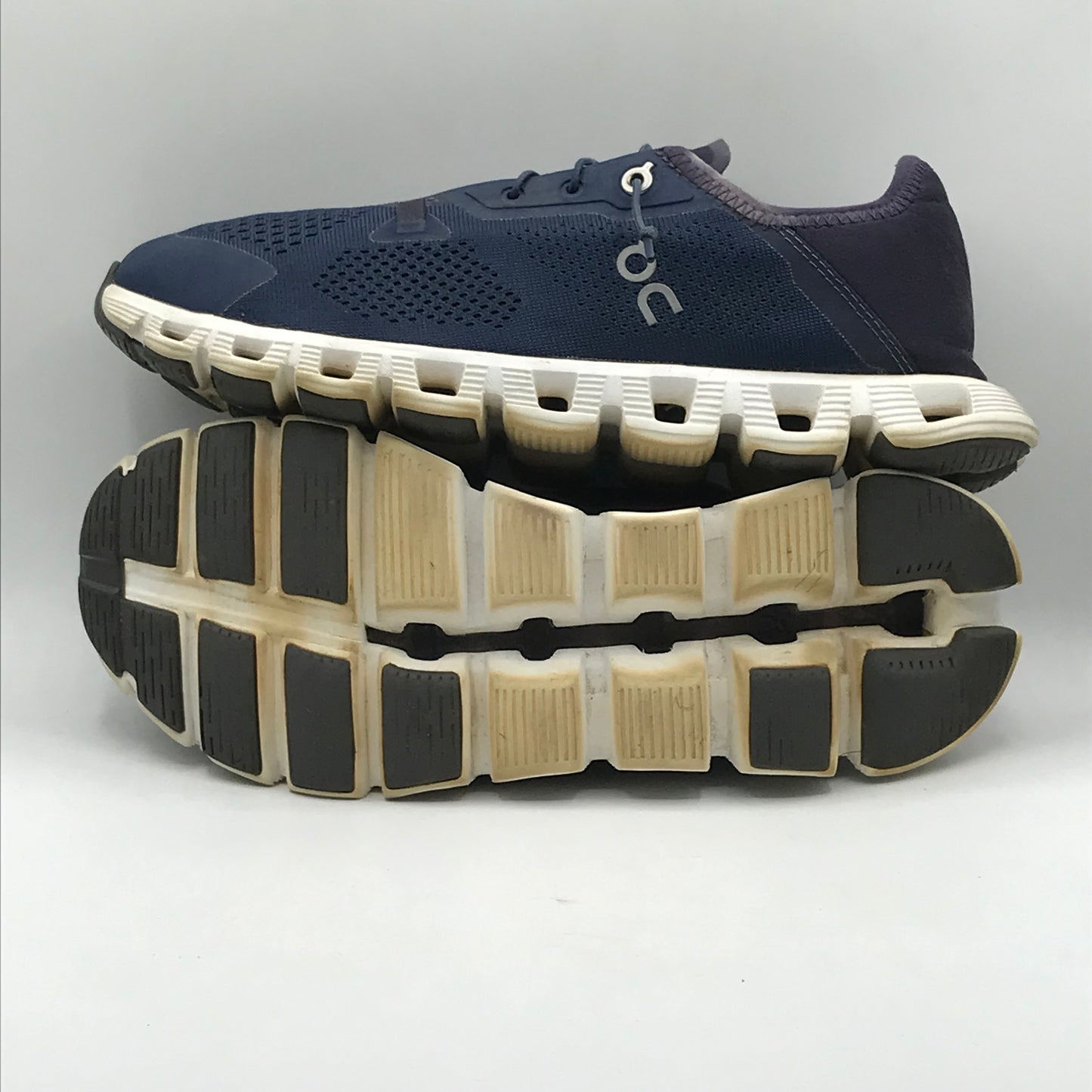 EUR SIZE 42 |  Cloud 5 Coast shoes