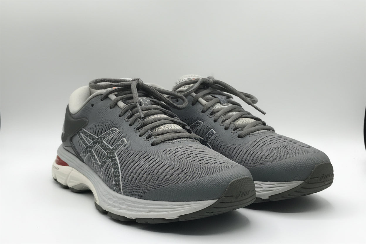 EUR SIZE 40 | Asics Gel-Kayano 28