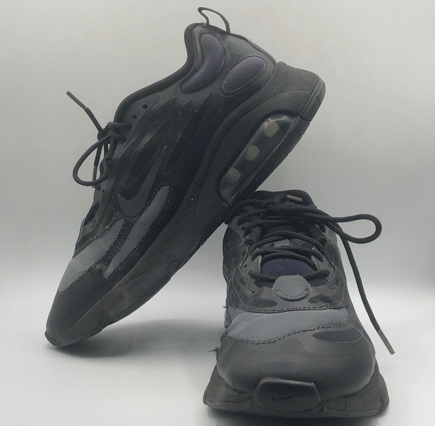 EUR SIZE 42 | Nike Air Max 270 Mens Sneaker