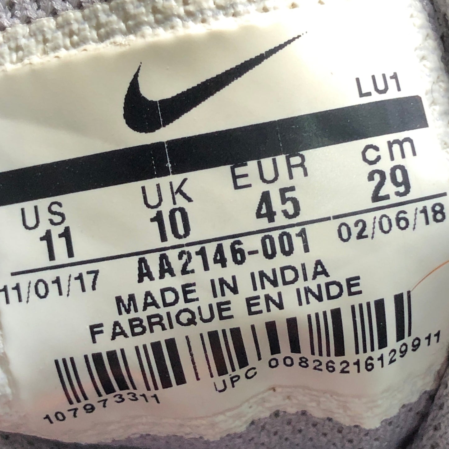 SIZE EUR 45 | Nike Air Max Axis Wolf Grey