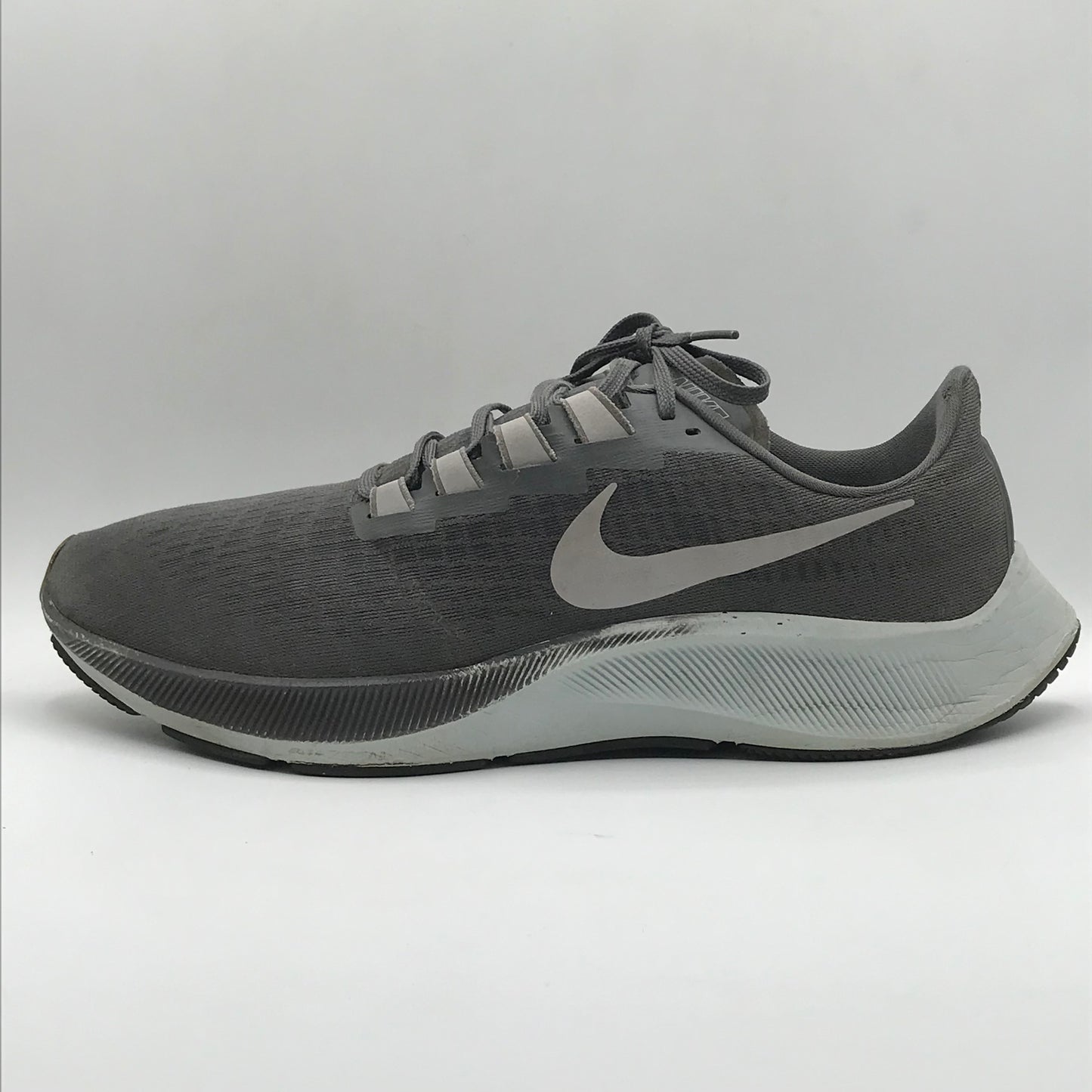 EUR SIZE 44.5 | Nike Men's Air Zoom Pegasus Running Shoes 37