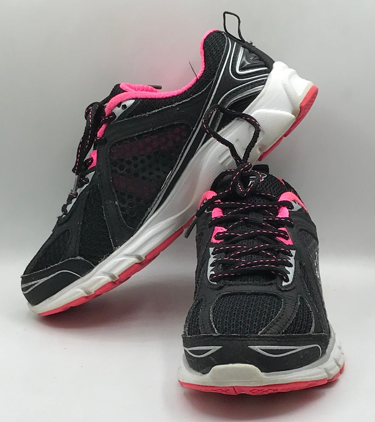 EUR SIZE  38.5 | Fila CoolMax Hyper Split model.