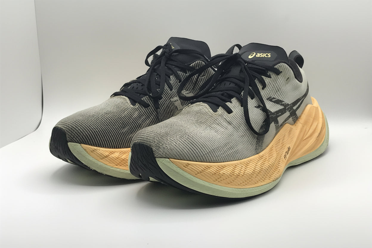 EUR SIZE 41.5 | ASICS SUPERBLAST