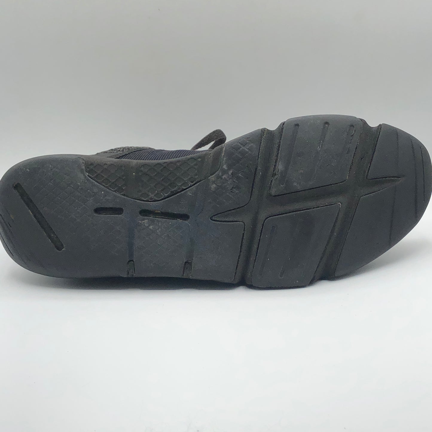 EUR SIZE 44 | MENS SNEAKERS PRELOVED