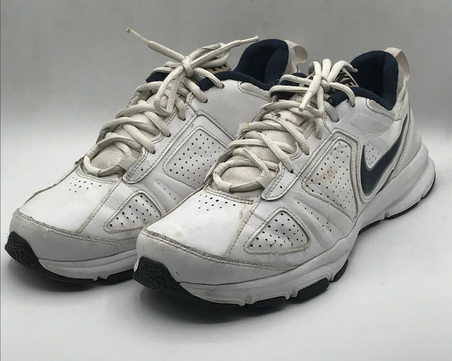 EUR SIZE 42 | NIKE T-LITE XI