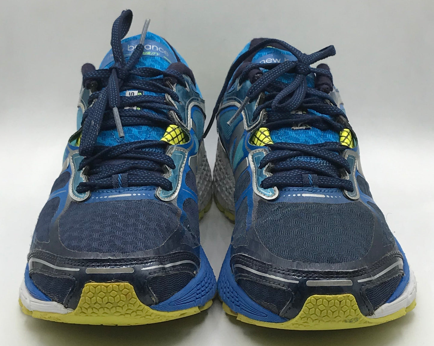 EUR SIZE 42.5 |NEW BALANCE 860 SHOES