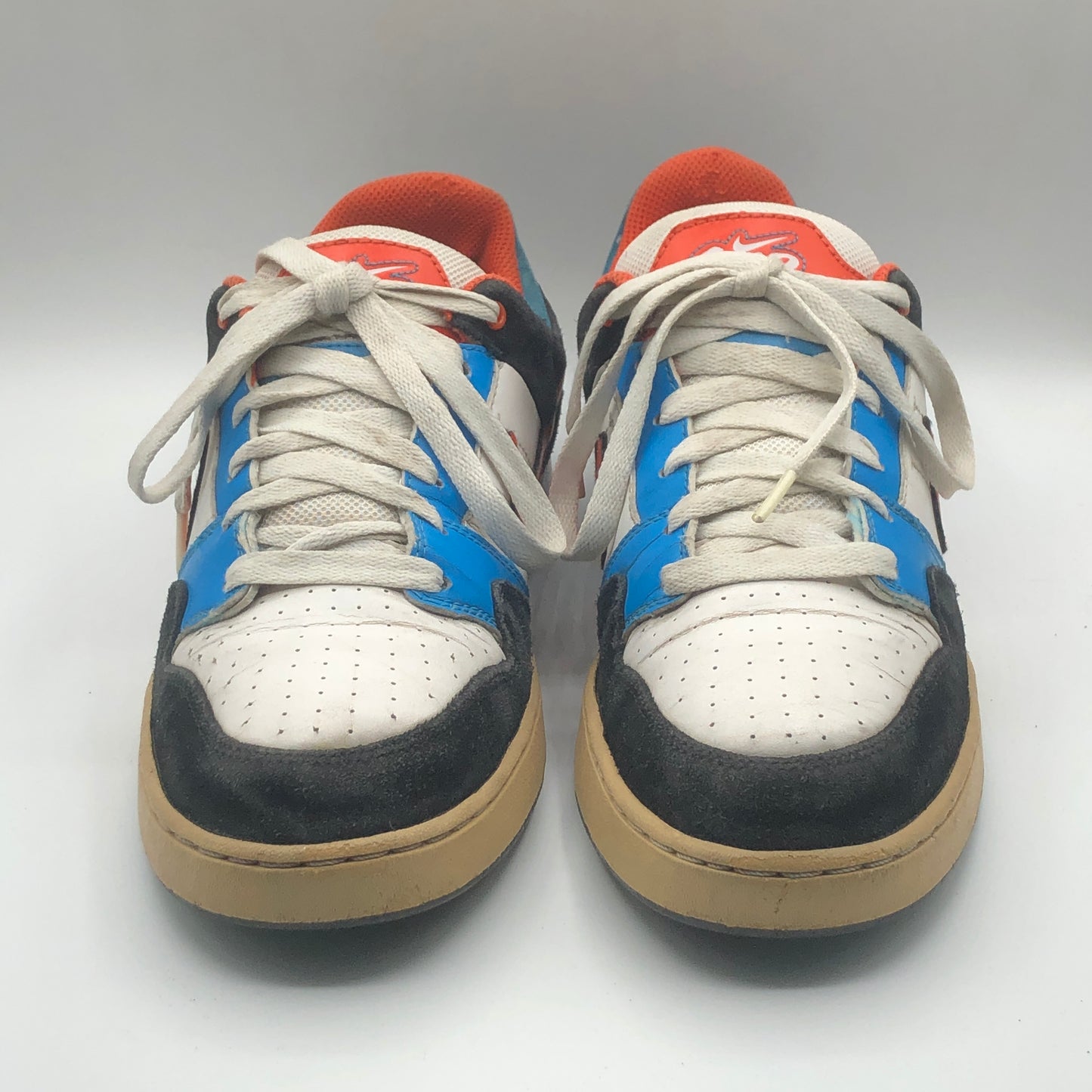 EUR SIZE 41 | Nike Shoes Zoom Mogan