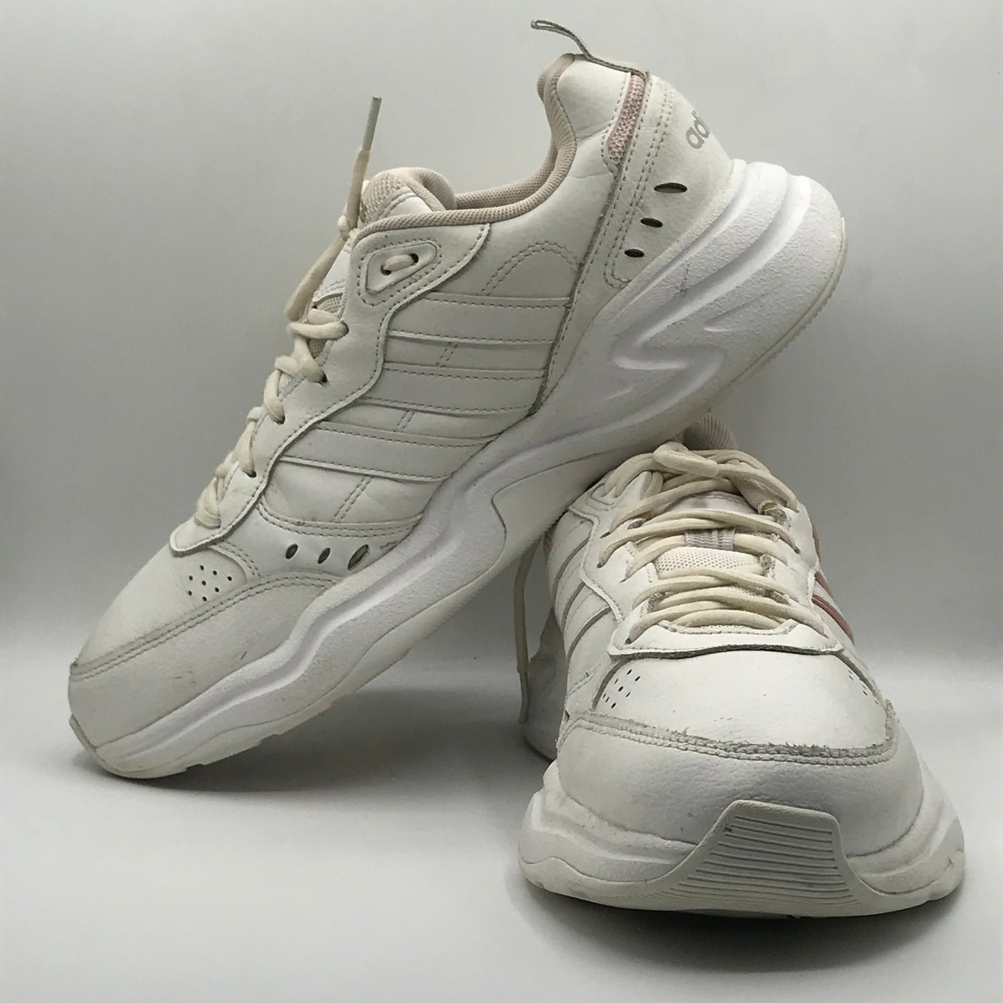 EUR SIZE 44 | Adidas Strutter