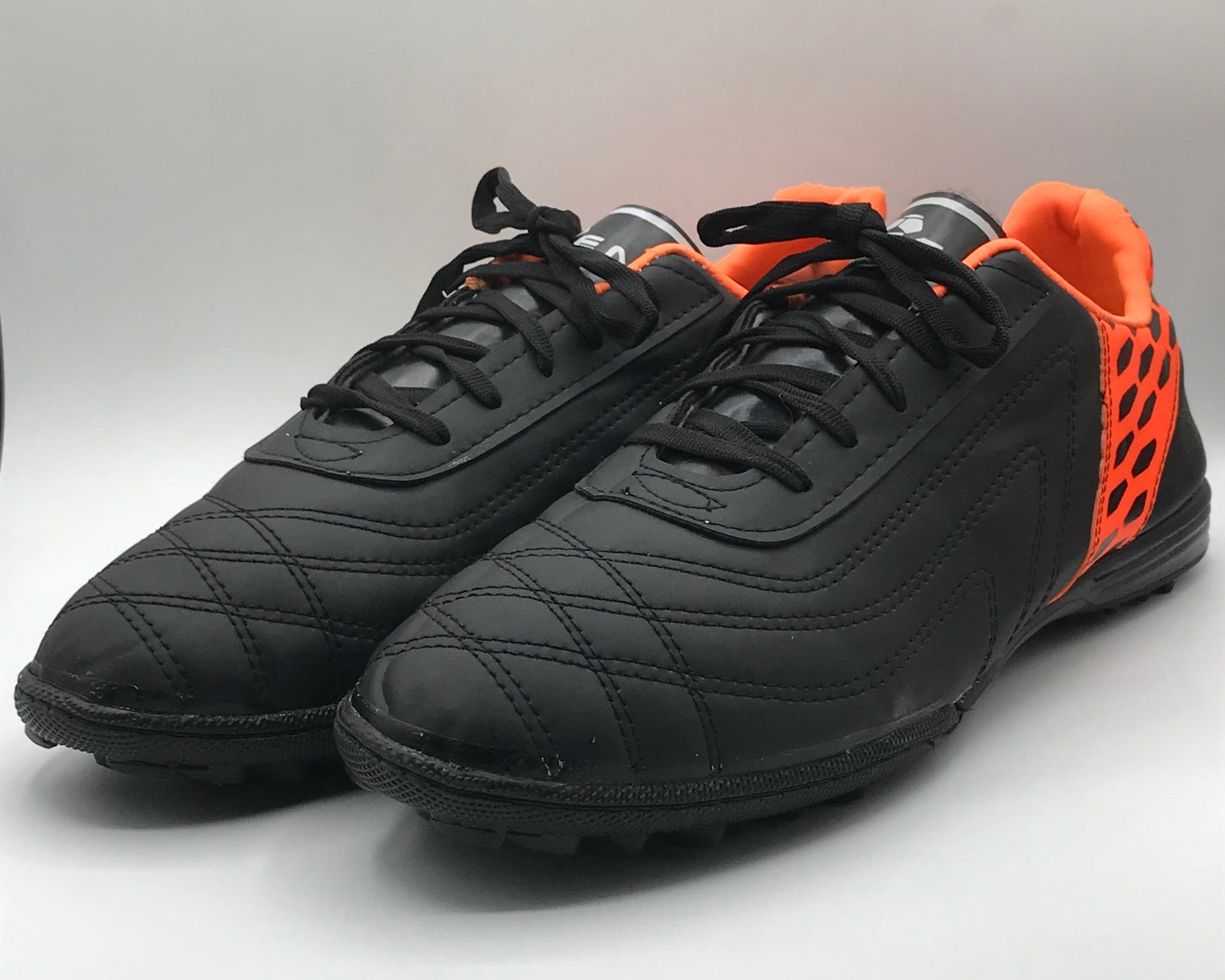 EUR SIZE 44 | Hawkwell Soccer Cleats