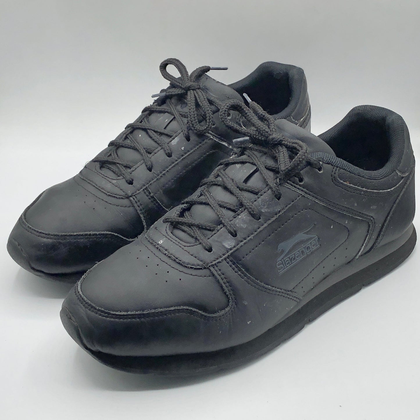 SIZE EUR 42|Slazenger Classic Black Sports Shoes