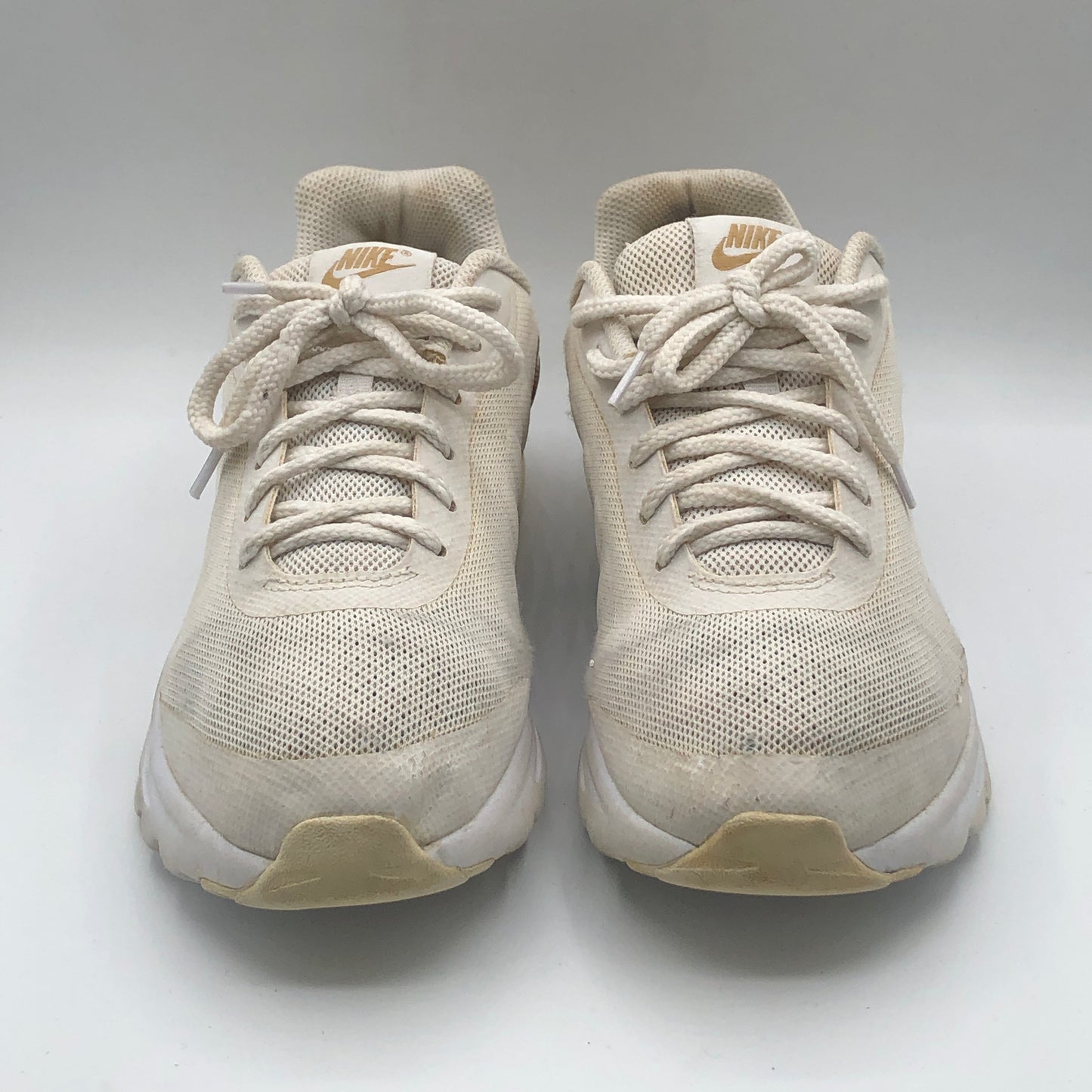 EUR SIZE 37.5 | Nike Air Invigor