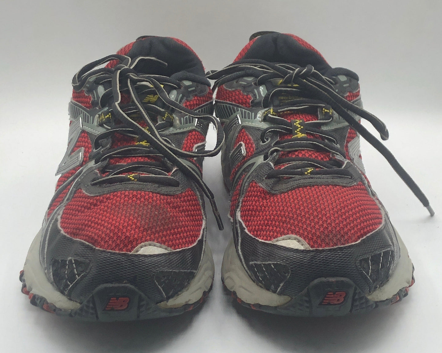 EUR SIZE 43 | Balance Sneakers for men