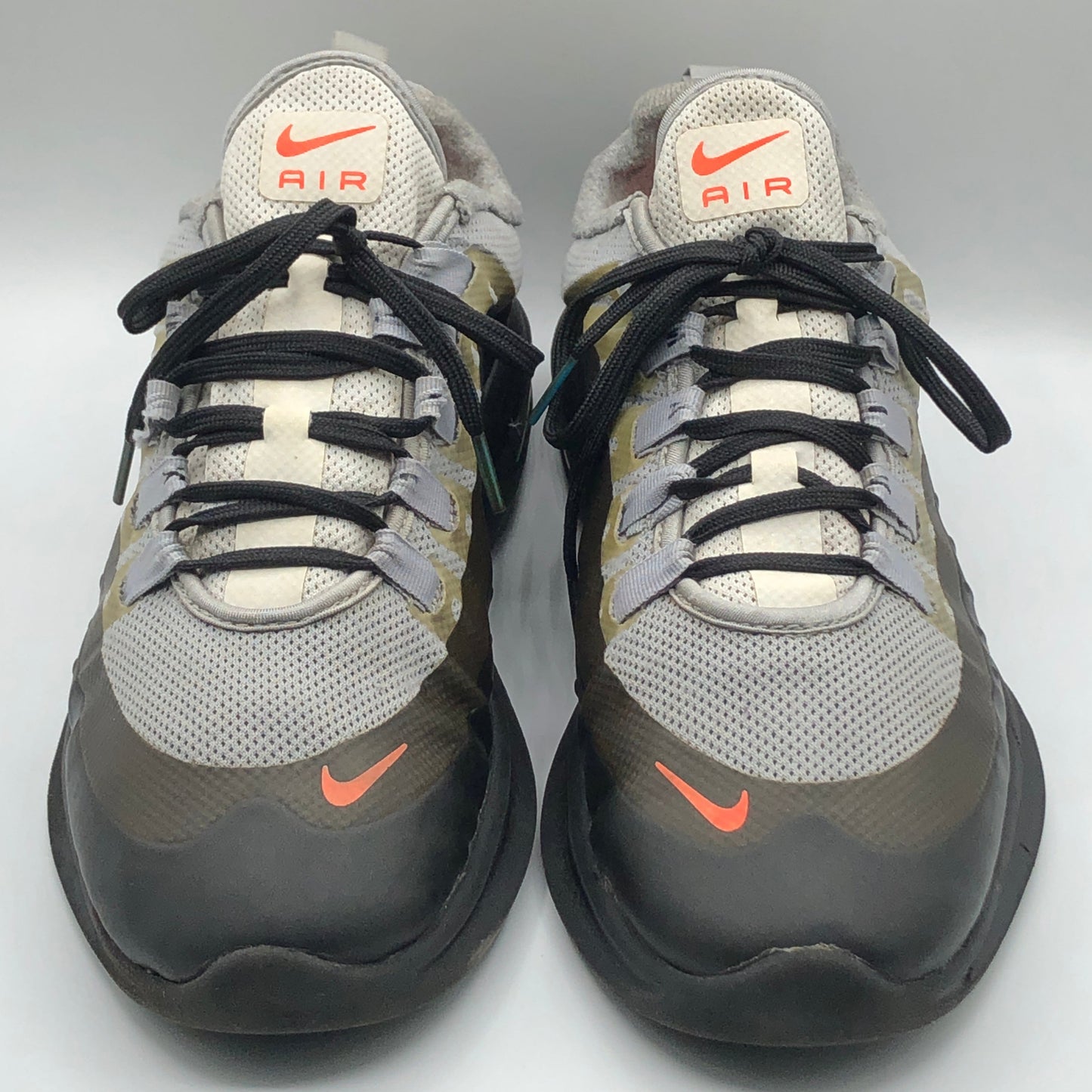 SIZE EUR 45 | Nike Air Max Axis Wolf Grey