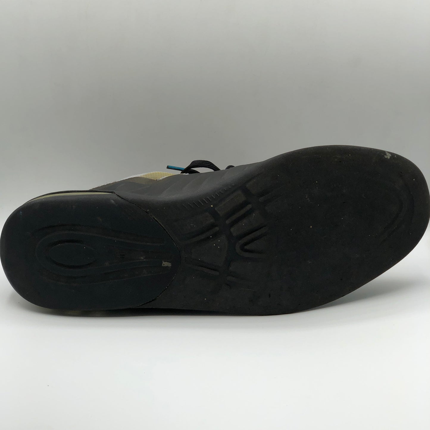 SIZE EUR 45 | Nike Air Max Axis Wolf Grey