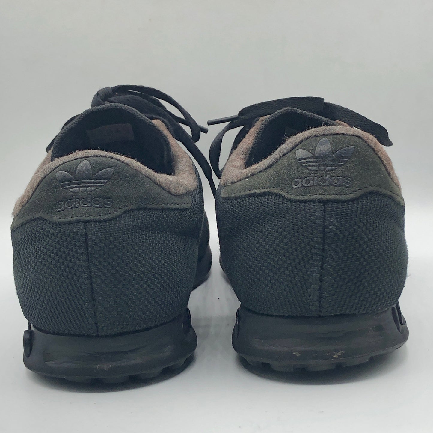 SIZE EUR 44 | ADIDAS LA TRAINER