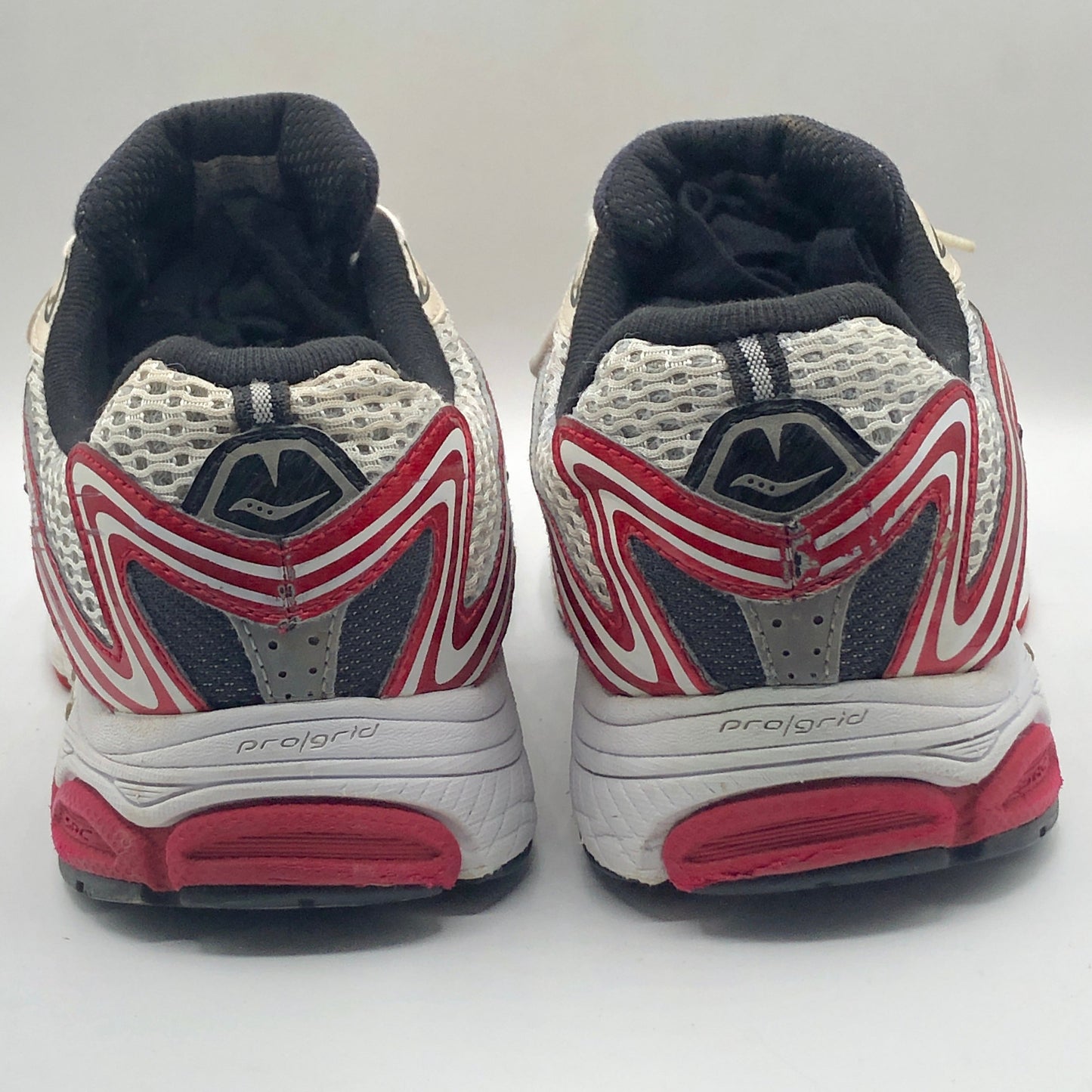 SIZE EUR 45 | SAUCONY Pro Grid