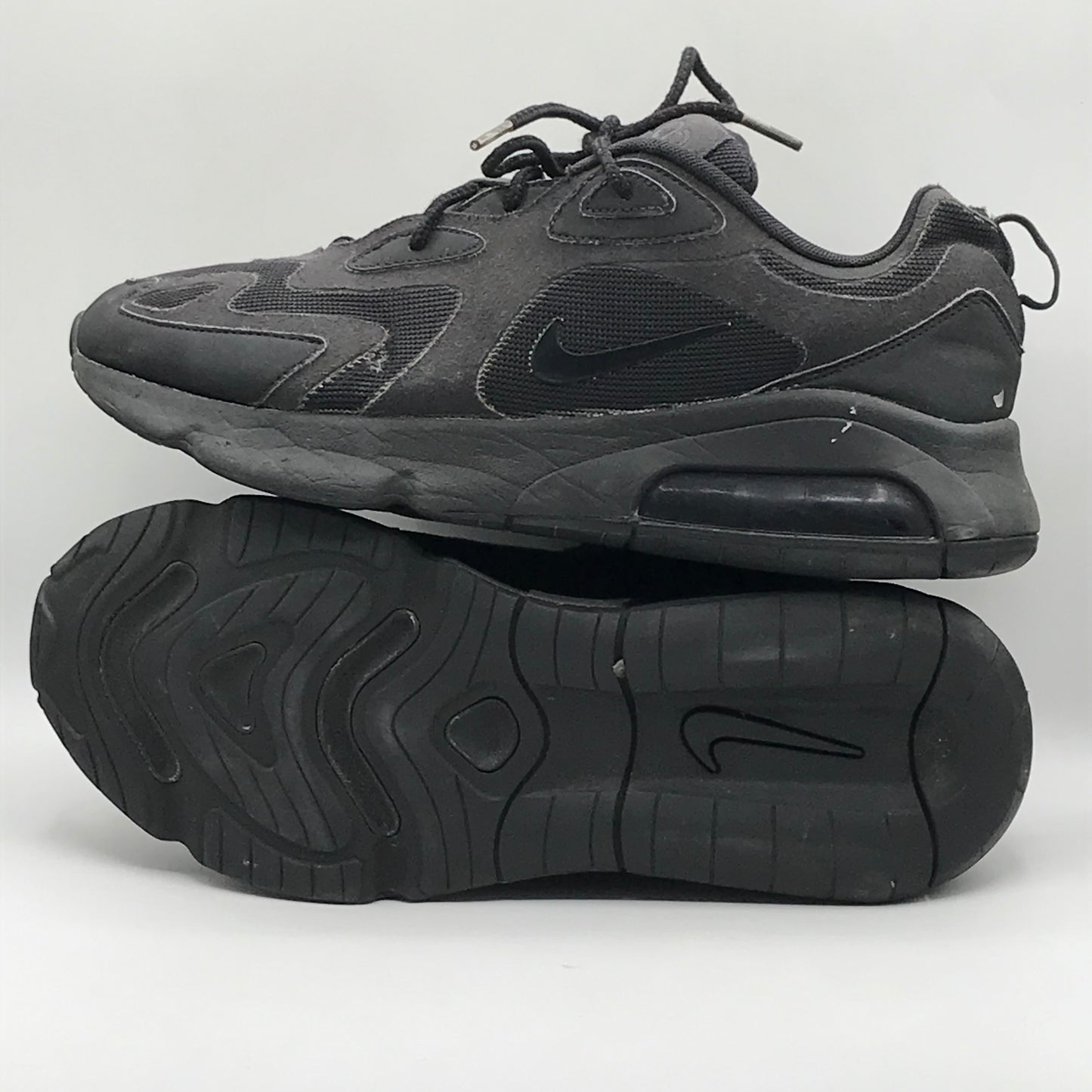 EUR SIZE 44 | Nike Air Max 200