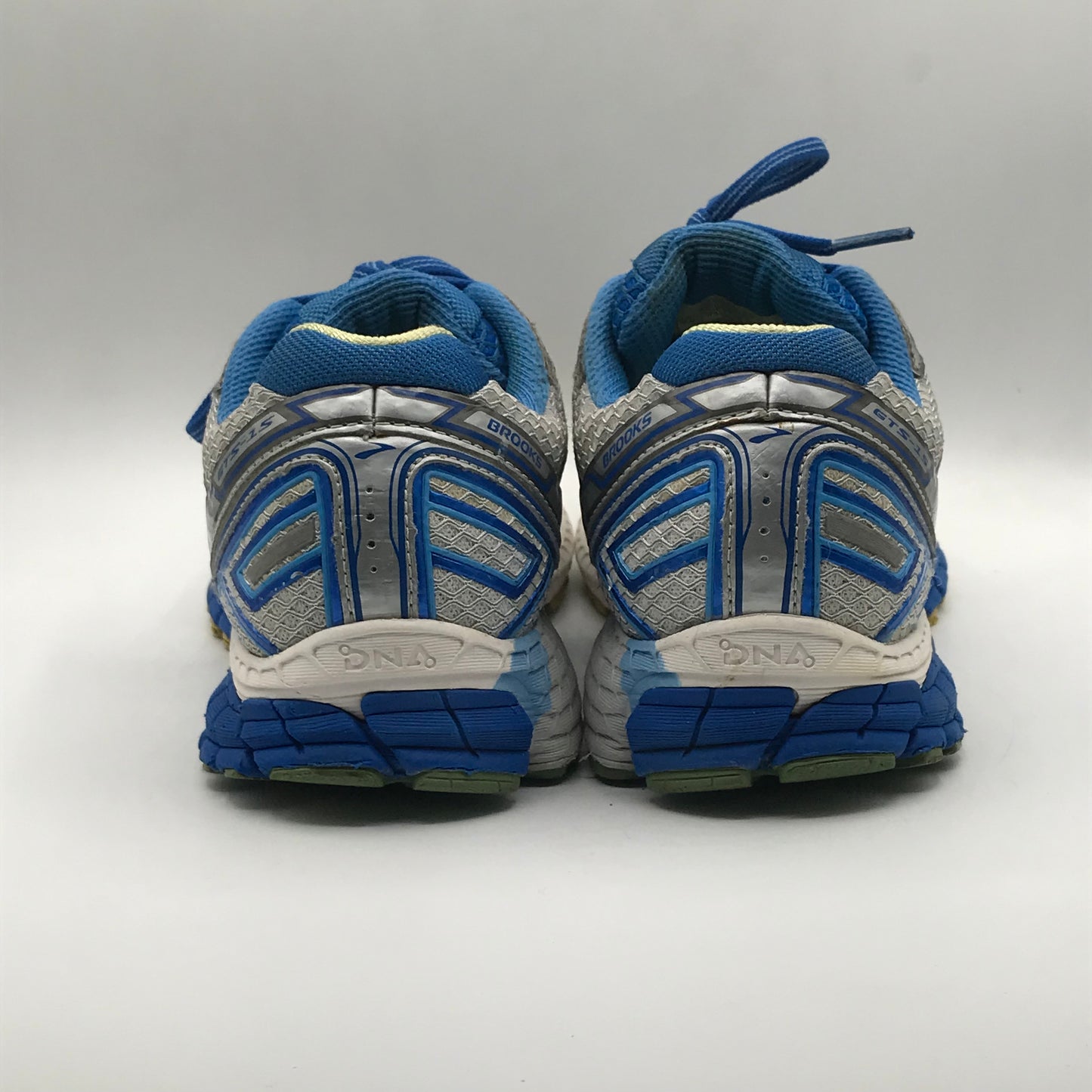 EUR SIZE 40 | Brooks Adrenaline GTS 15