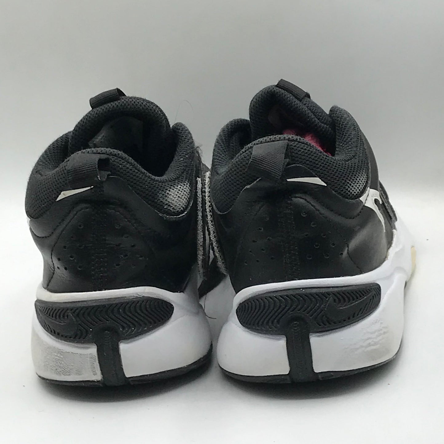 EUR SIZE 39 | Nike Team Hustle D 11
