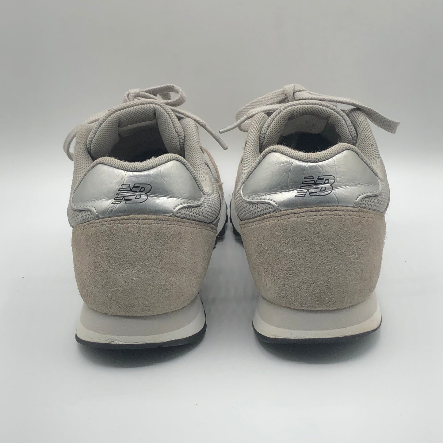 EUR SIZE 41.5 | NEW BALANACE | Preloved sneakers