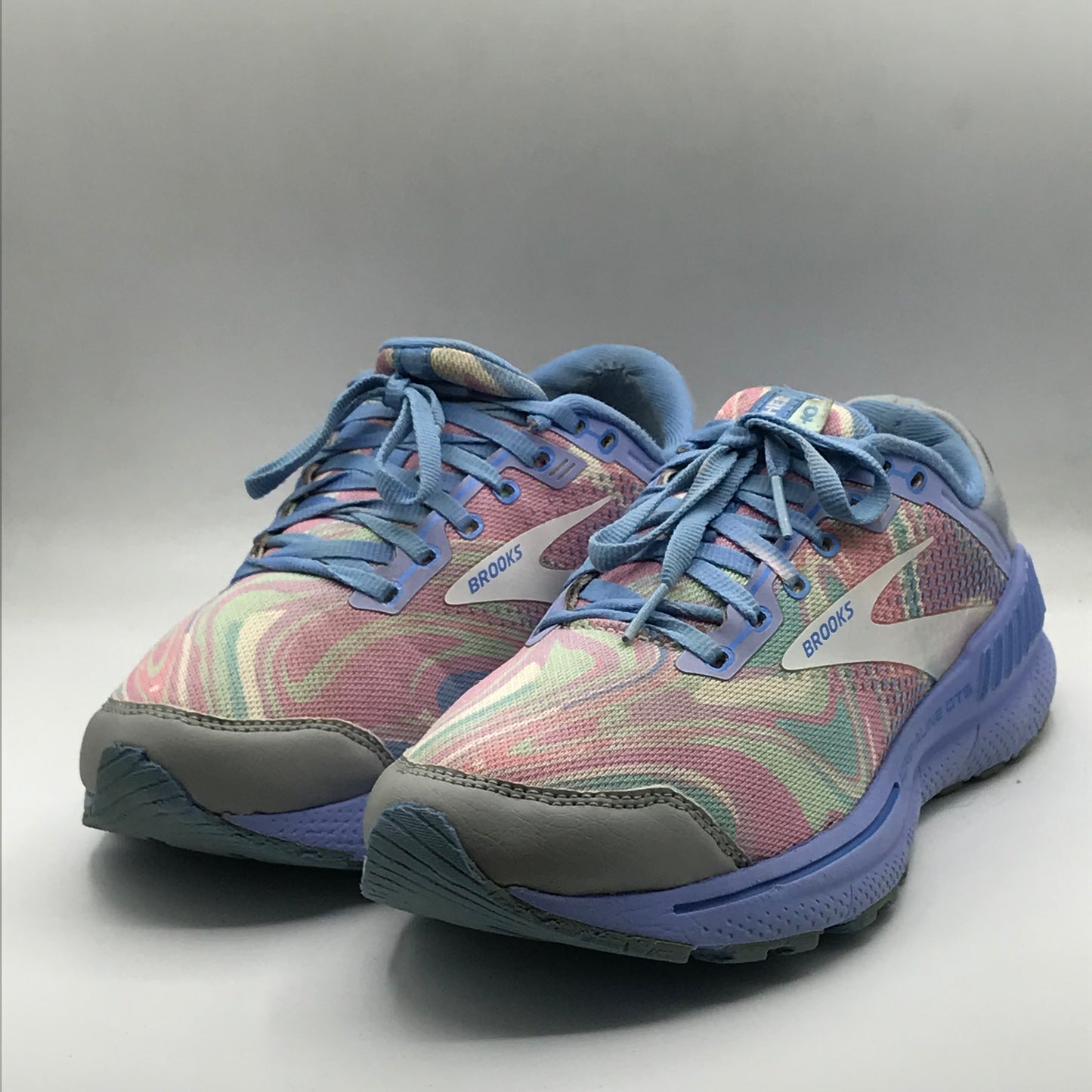 EUR SIZE 39 | Brooks Adrenaline GTS 22