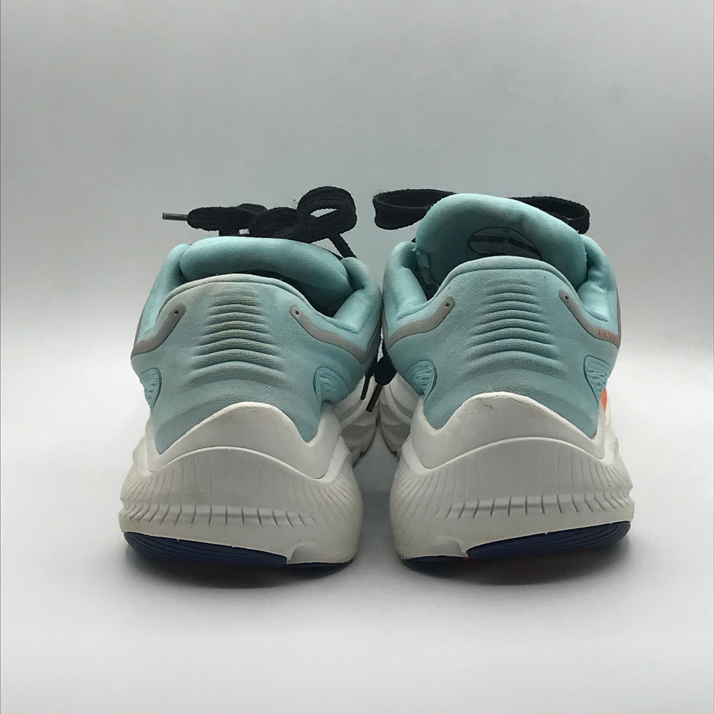 EUR SIZE 39 | Saucony Endorphin Shift 2