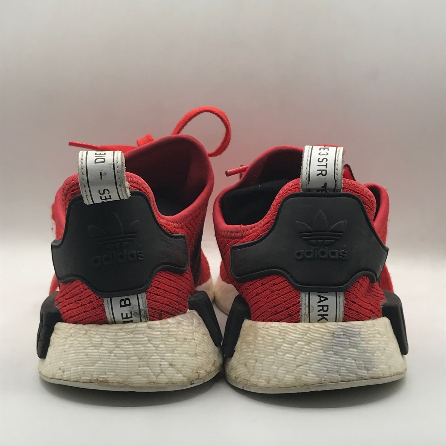 EUR SIZE 44 | Adidas NMD R1