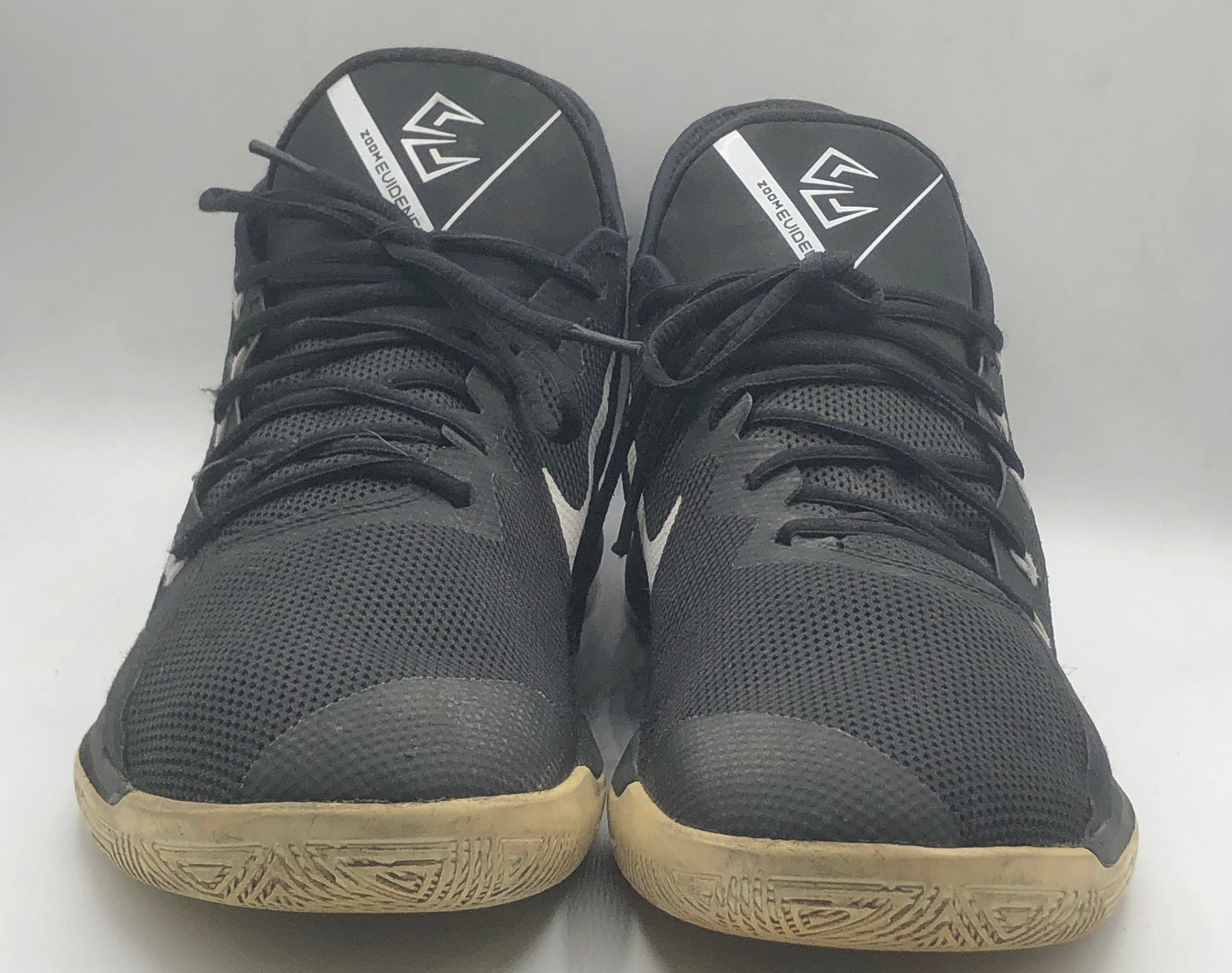 EUR SIZE 46 | Kyrie Irving Nike Basketball Shoes