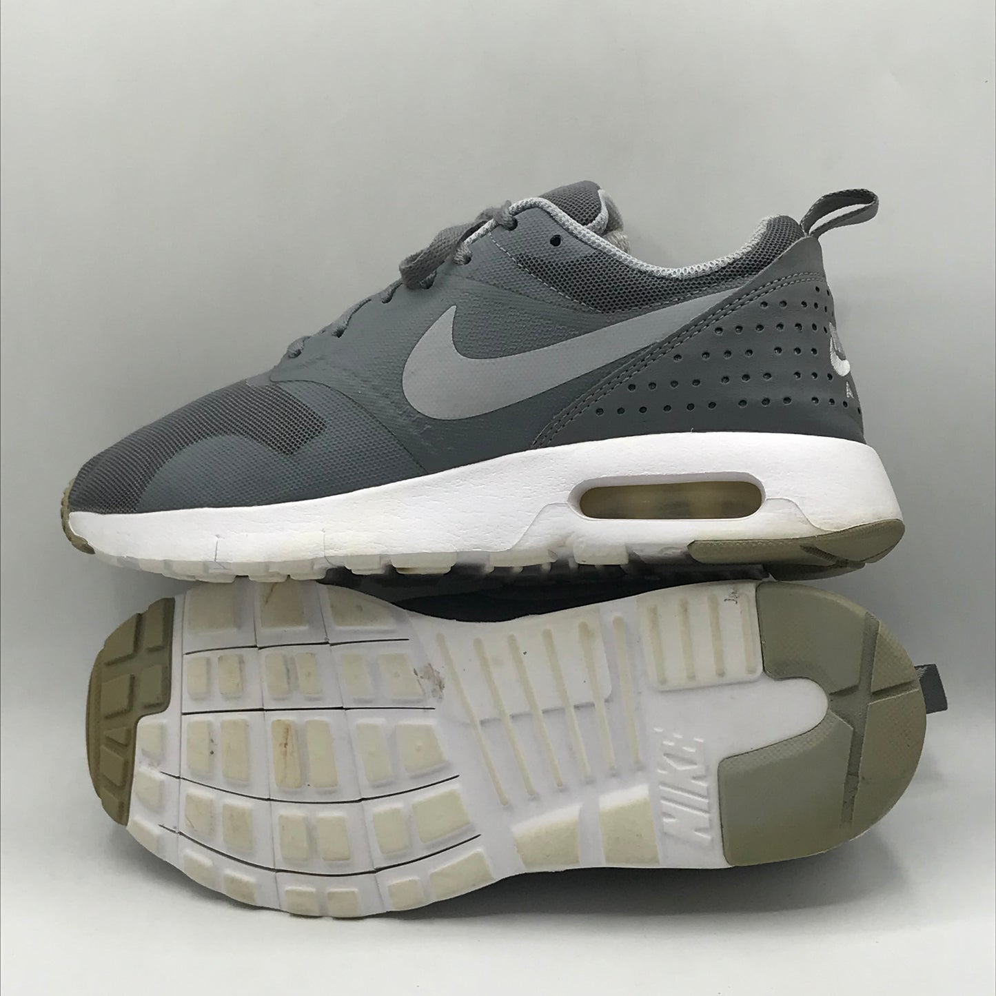 EUR SIZE 38.5 | Nike Air Max Tavas.