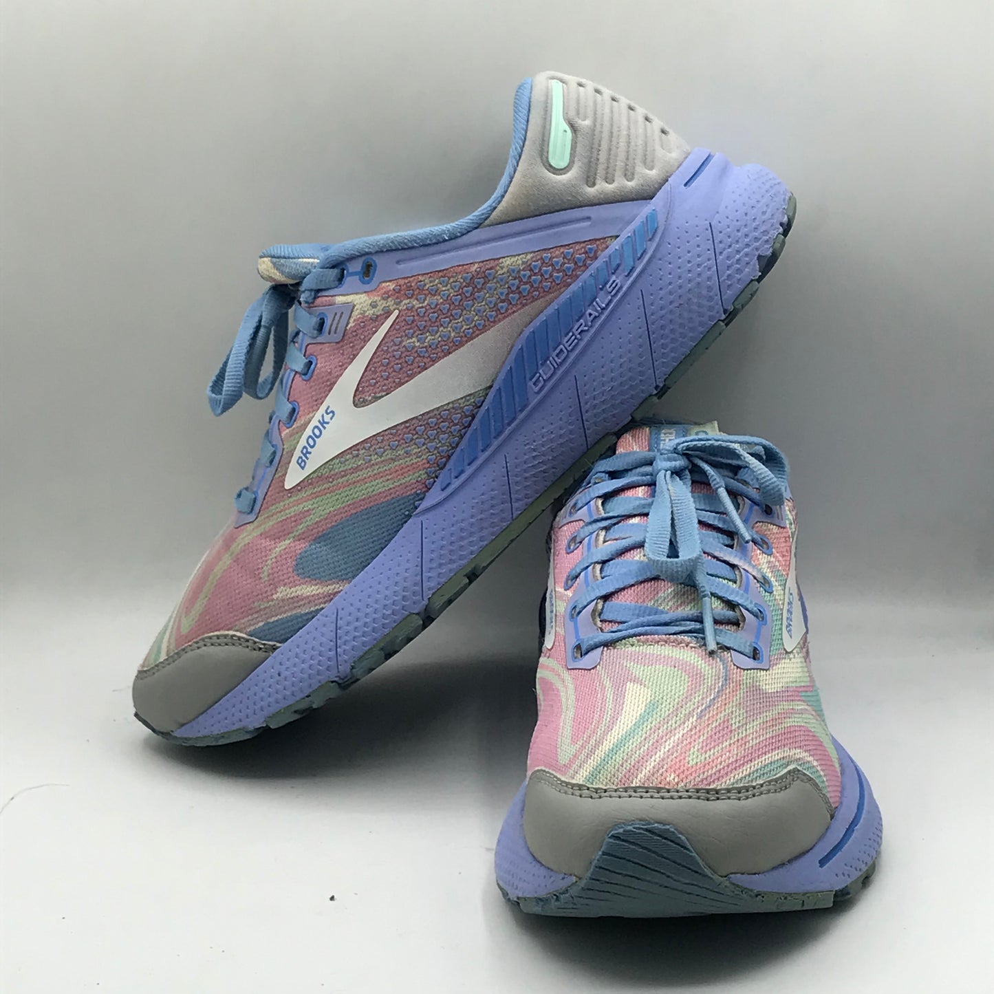 EUR SIZE 39 | Brooks Adrenaline GTS 22