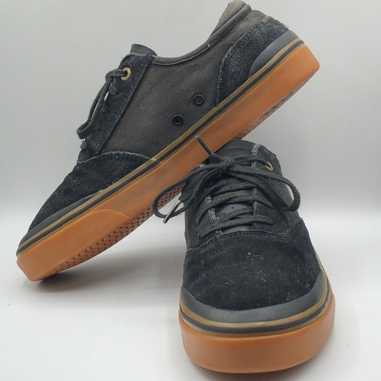 EUR  43 Tênis Cavalera Leeds