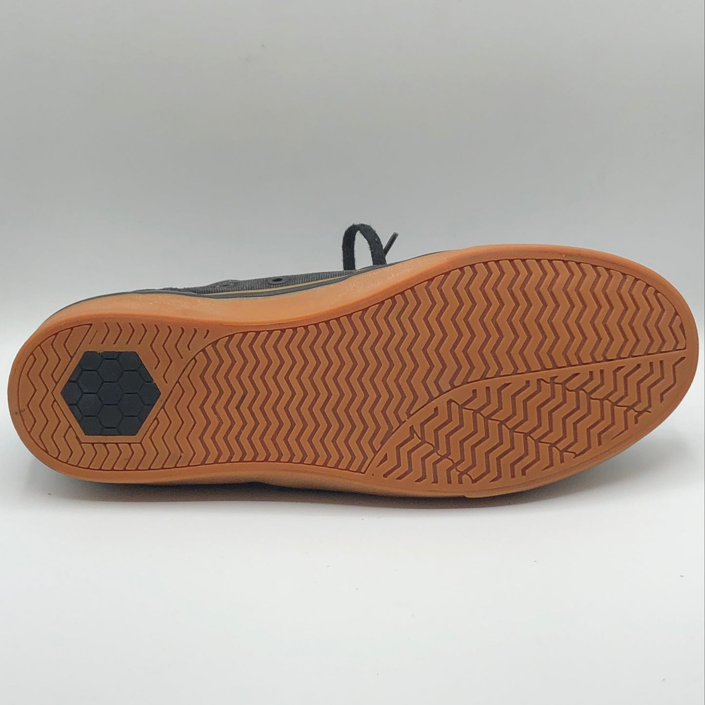 EUR  43 Tênis Cavalera Leeds