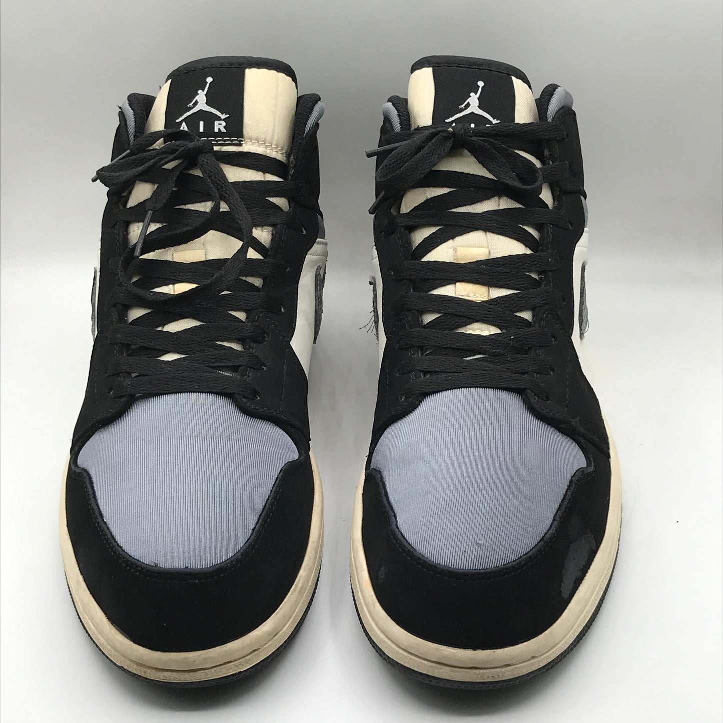 EUR SIZE 43 | Nike Air Jordan 1 Mid SE