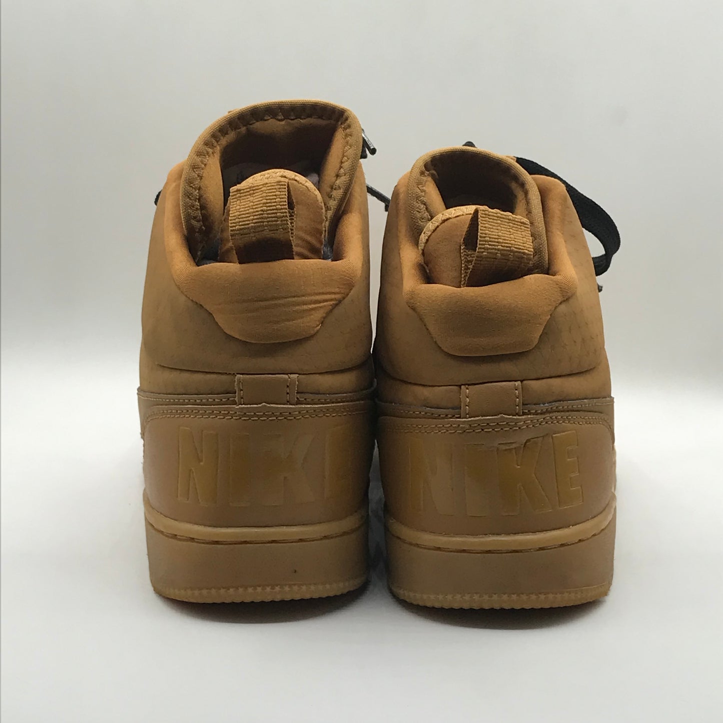 EUR SIZE 42 | Nike Air Force 1 Mid