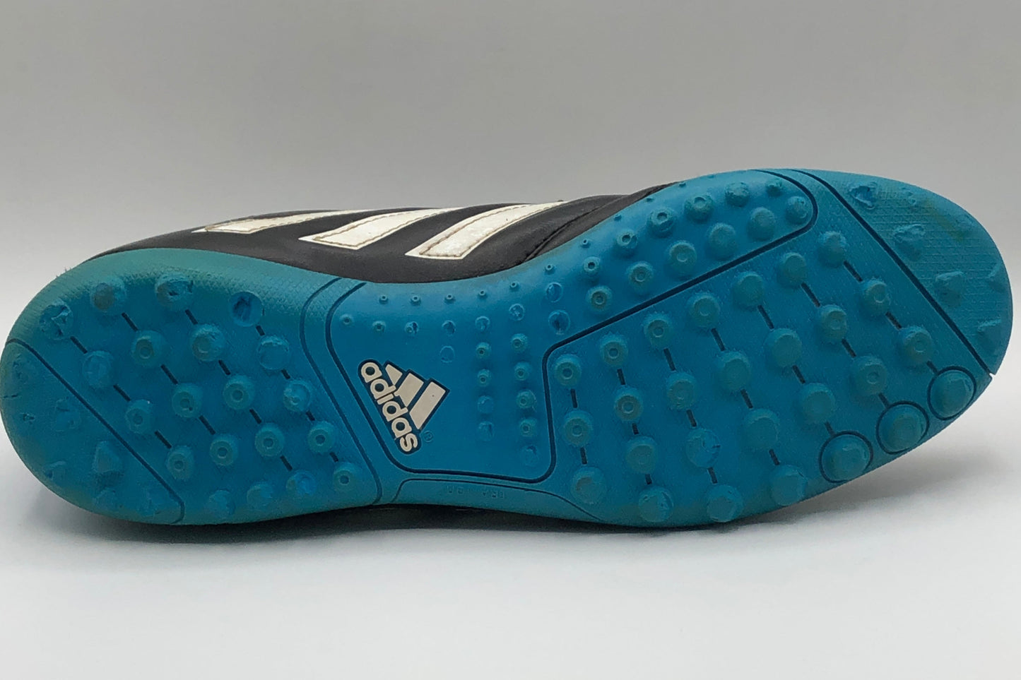 EUR 40 | Adidas Goletto V TF Astro Turf Football Shoes