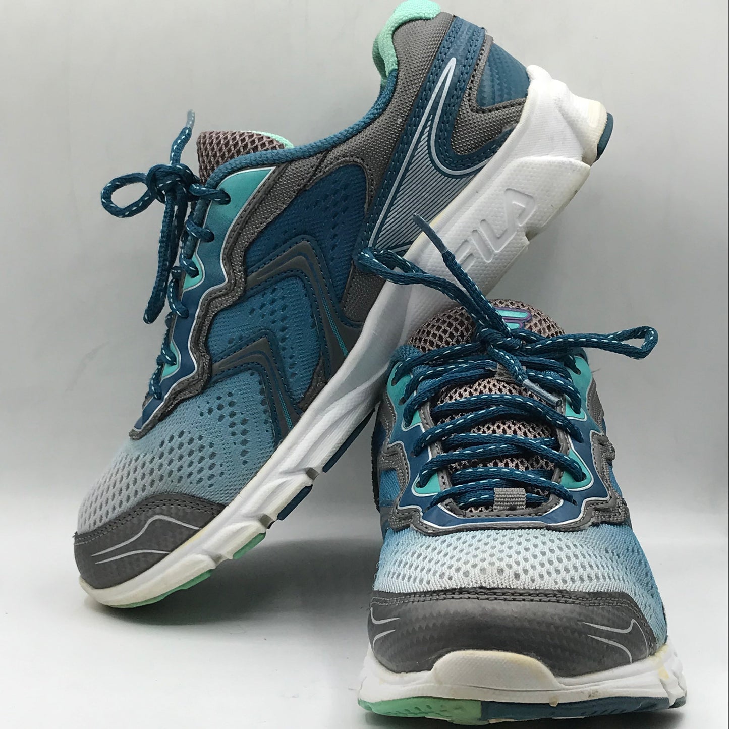 EUR SIZE 42 | Fila Stellaray Blue Fade Running Athletic Shoe