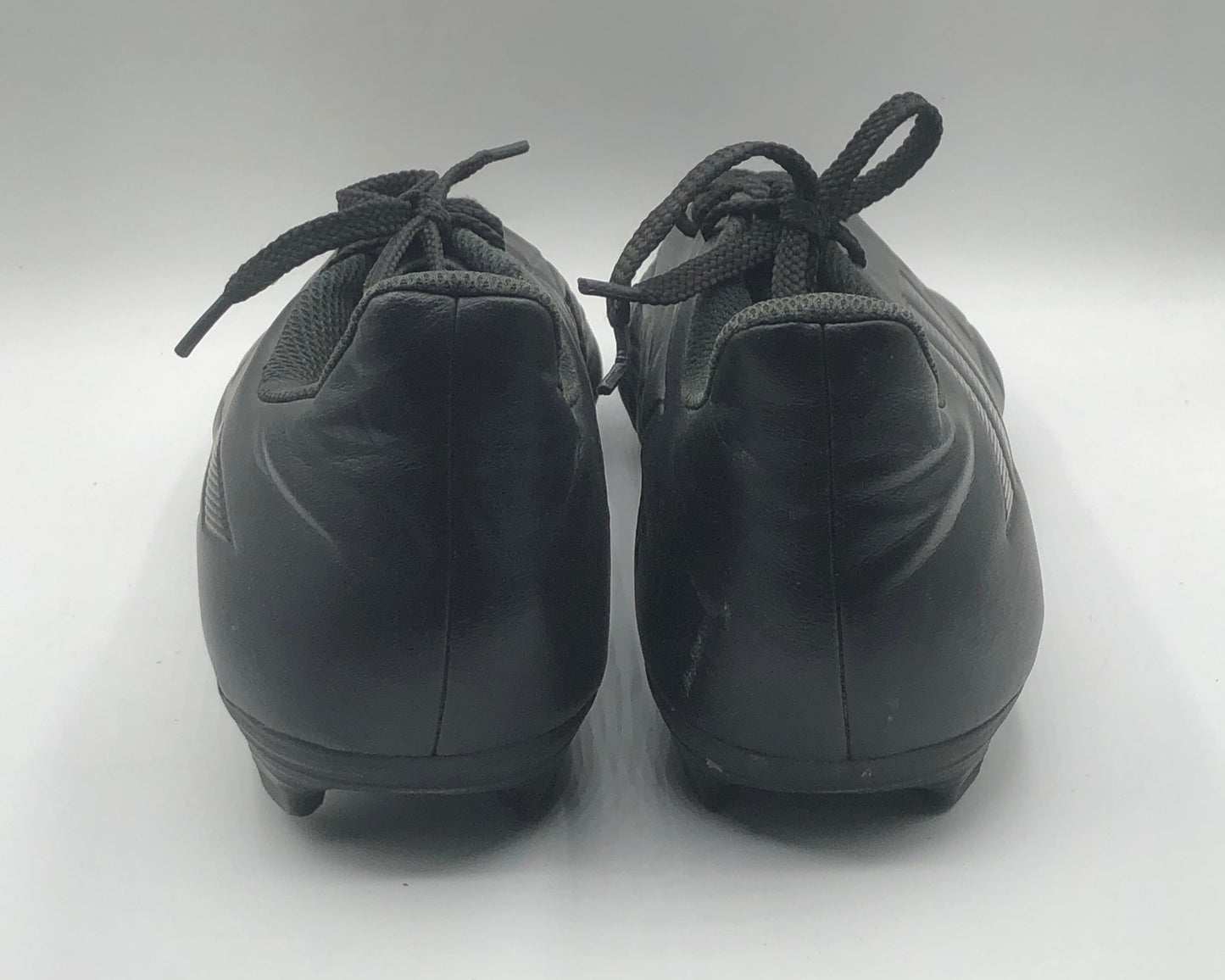 EUR SIZE 43.5 | Adidias Black Soccer toes