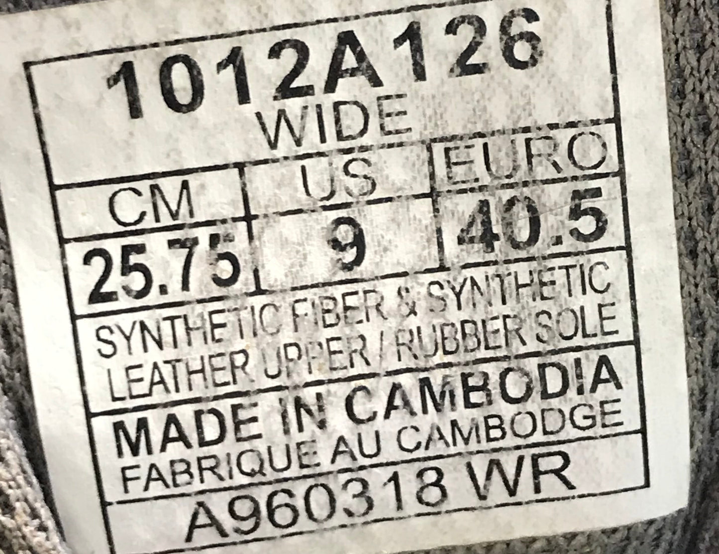 EUR SIZE 40.5 | Asics Frequent Trail Sneakers