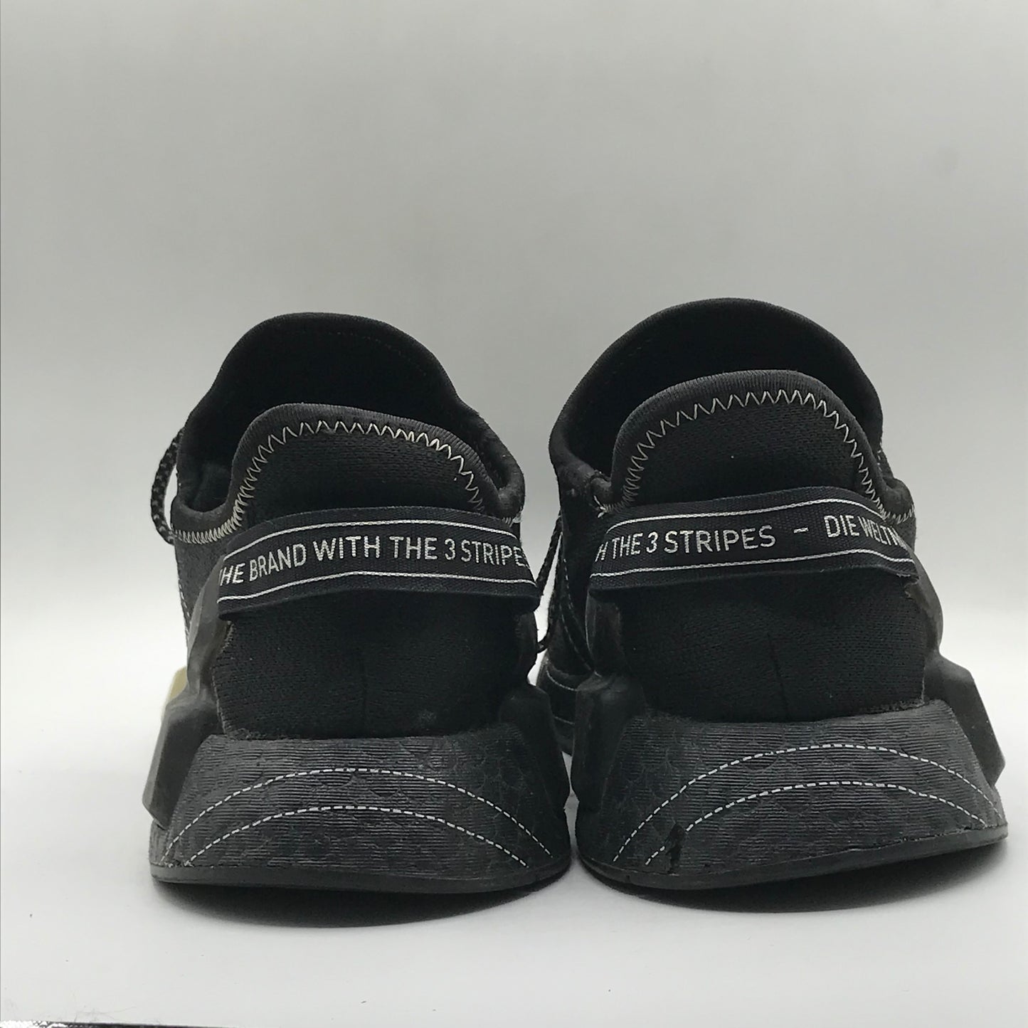 EUR SIZE 41.5 | Adidas Originals