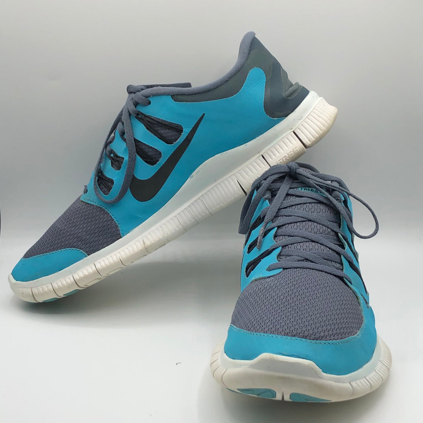 Size EUR 44 | Nike Free 5.0+ Dark Armory Blue/Gama Blue | Preloved Shoes