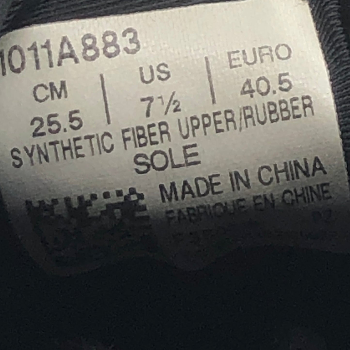 EUR SIZE 40.5 | View More GEL-KAYANO 26