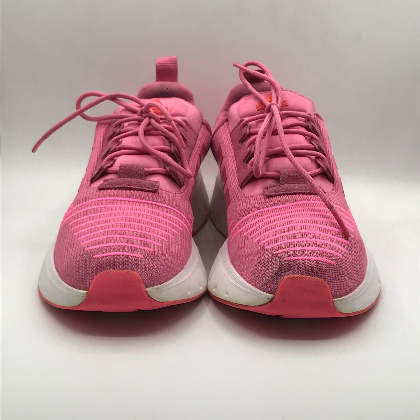 EUR SIZE 41.5 | Adidas Swift Run 2
