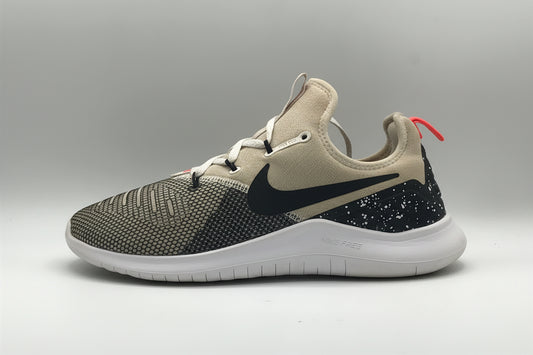 EUR SIZE 41 | Nike Free TR 8