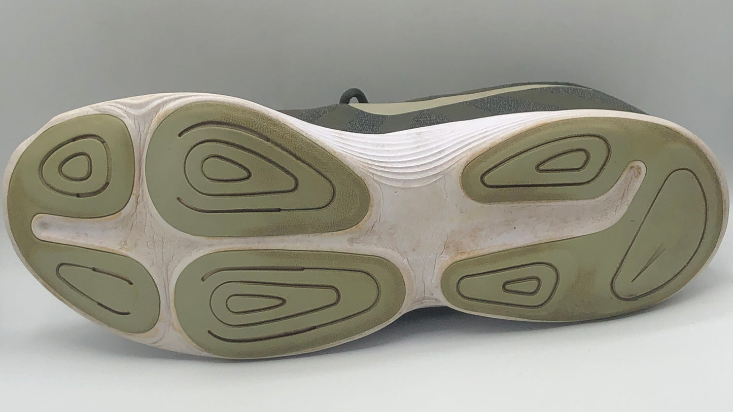 EUR SIZE 48.5 | NIKE Men's Revolution 4 Low Top Mesh Running