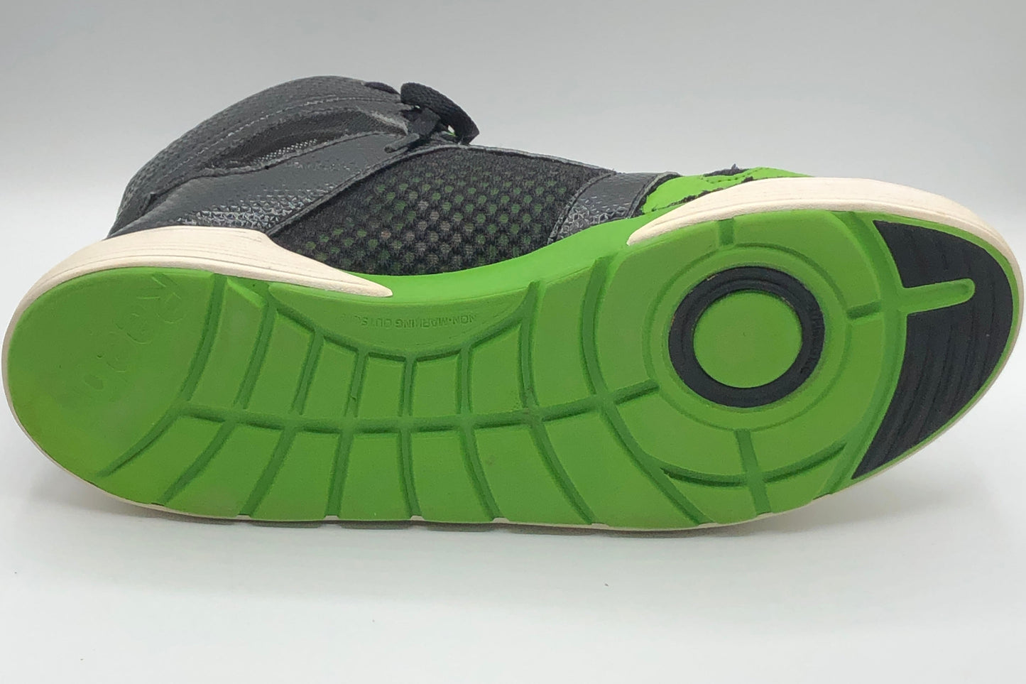 EUR SIZE 39 | Reebok Green & Black High-Top Sneakers