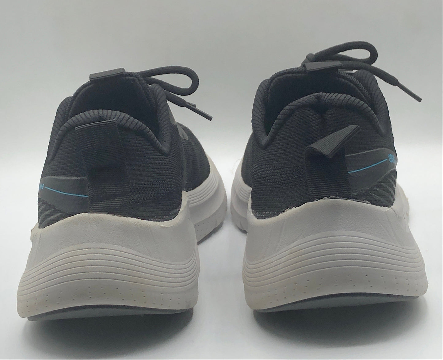 EUR SIZE 42.5 | MENS SNEAKERS